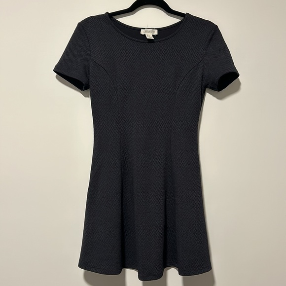 Forever 21 black dress - Picture 1 of 4